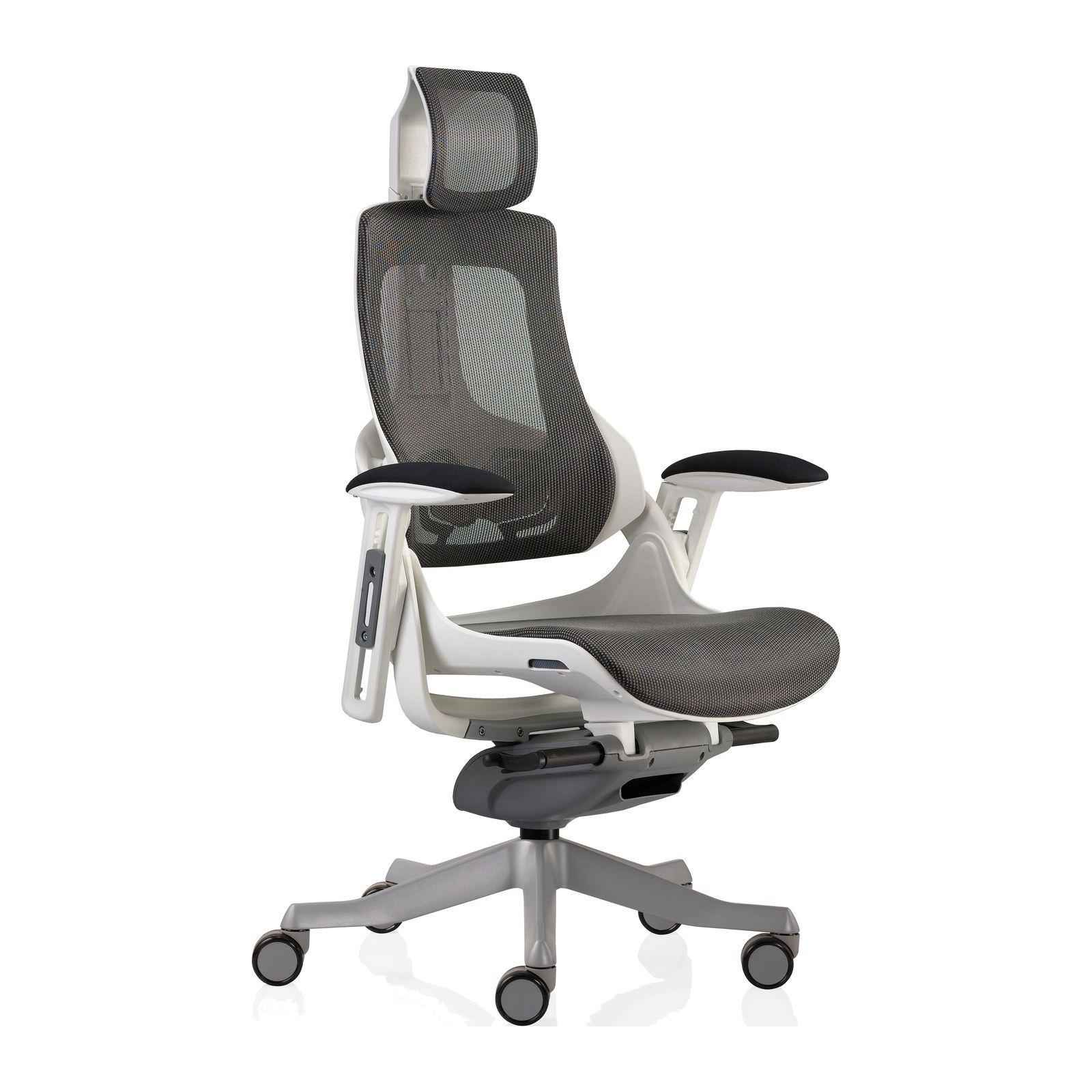 Silla de oficina WAU-M con estructura blanca, vista en tres cuartos: malla, cabecera, brazos y base de aluminio
