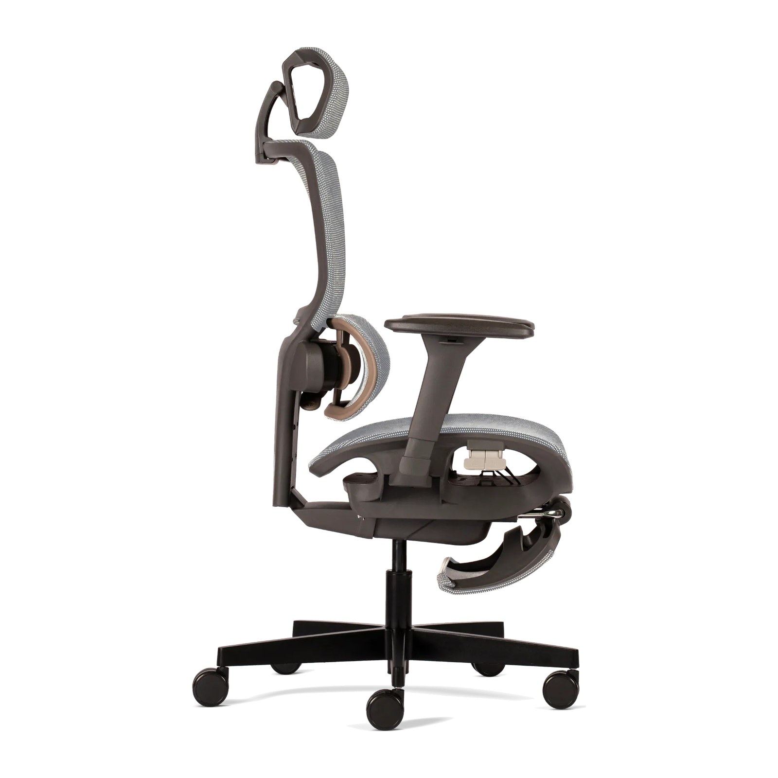 Silla ergonómica Zenit-H, vista lateral: curva del respaldo, cabecera de dos direcciones y asiento con reposapiés