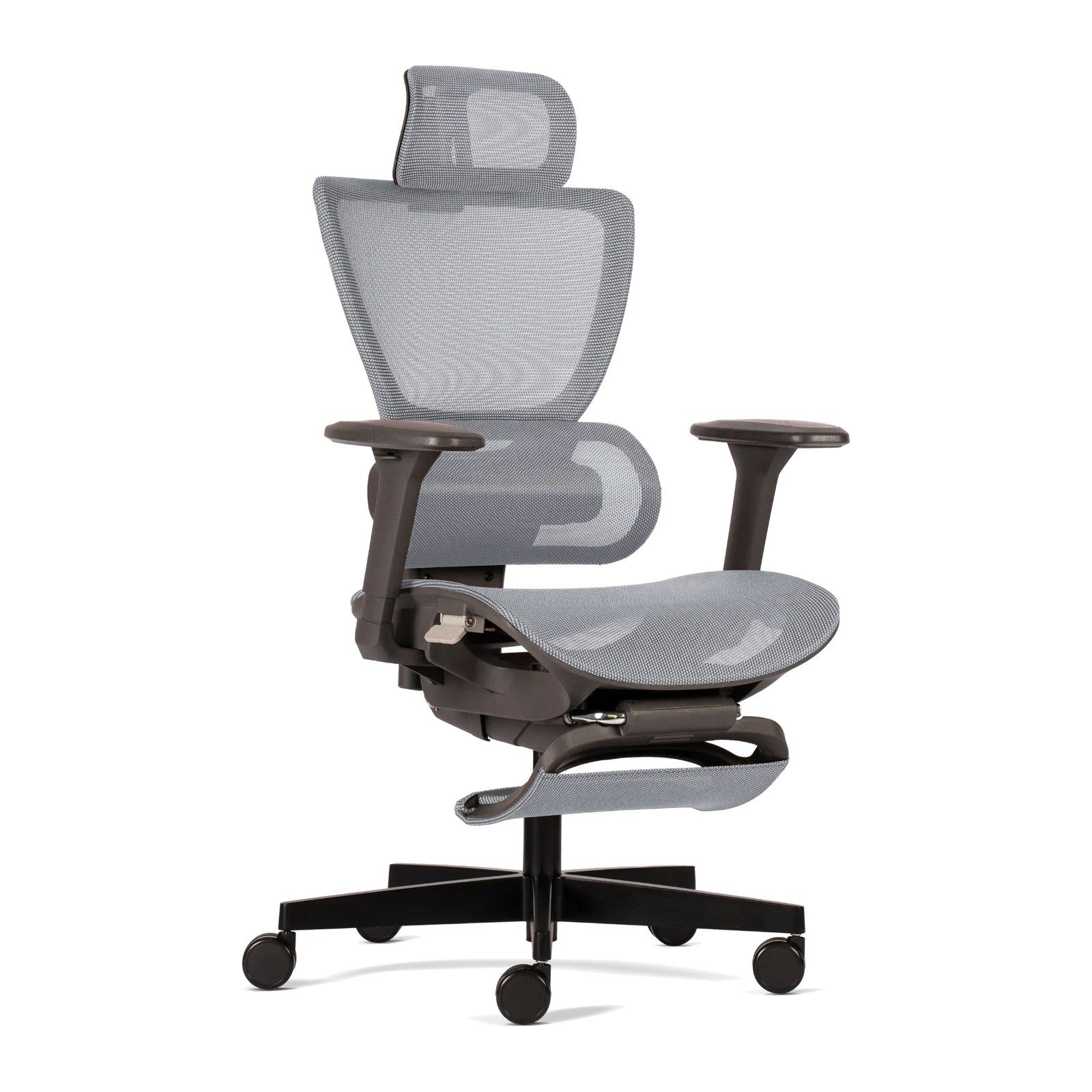 Silla ergonómica Zenit-H con cabecera, vista en tres cuartos del asiento de malla, los brazos 4D y el reposapiés retráctil